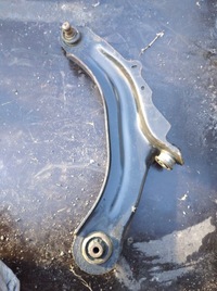 фото thumb №1, Важіль передній лівий правий megane ii scenic