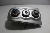 фото thumb №1, Панель керування обдув toyota yaris ii