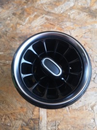 фото thumb №1, Mercedes v klasa w447 решётка обдув a4478308602