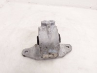 фото thumb №1, Кронштейн двигуна lexus ct 200h