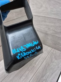 фото thumb №7, 12149. taycan воздуховод впуск воздуха правая 9j1121706a