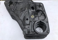 фото thumb №1, Vw tiguan направляющая подъёма стекло левый задняя