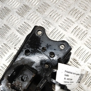 фото thumb №7, Toyota hiace h50, h60, h70 2001 ліва сторона нижній важіль переднє