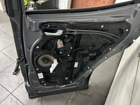 фото thumb №10, Hyundai santa fe iii двері праві зад задні комплектні скло