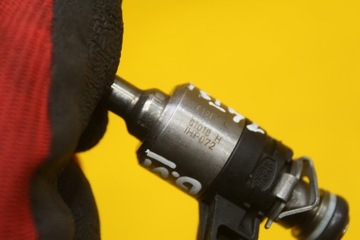 фото thumb №6, Інжектор форсунка vw golf vi 1.4 tsi 03c906036f