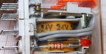 Реле 24В постоянного тока 5А-250В R4 WLD RELPOL [0EL]A3