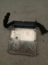 фото thumb №9, Audi a6 c6 блок управления двигателя+ кронштейн 8e0907500j