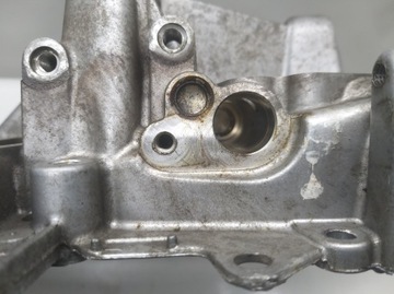 фото thumb №11, Корпус распределительный вал насос dacia sandero ii clio v 1.0 sce b4de411 135029068r