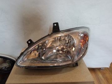 фото thumb №1, Лампа перед mercedes vito