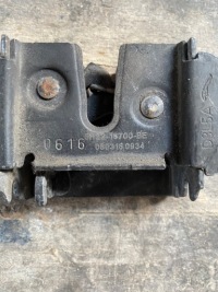 фото thumb №3, Land rover discovery замок капот 5h22-16700-cb