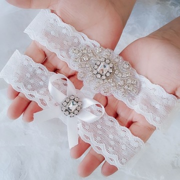 Podwiązka biała ślubna kryształki kokardka elegancka komplet na ślub
