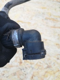 фото thumb №3, Alfa romeo stelvio wąż wody 2.2 d