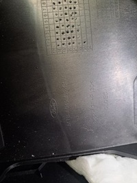 фото thumb №10, Ford focus mk4 st-line підлокітник