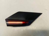 фото thumb №1, Citroen c4 iii лампа крышки правая 9835109680