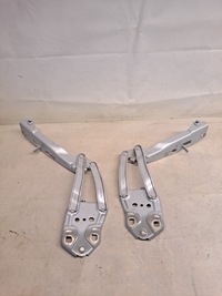 фото thumb №4, Петля петлі капот volvo xc40 31356752 31356753