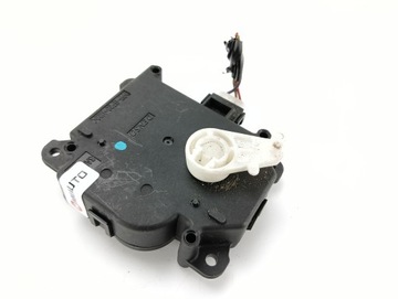 SILNICZEK NAGRZEWNICY MITSUBISHI COLT CZC (2004-2008) AE063700-8320