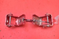 фото thumb №1, Петля петли дверь правые перед peugeot 2008 2 ii 19-21