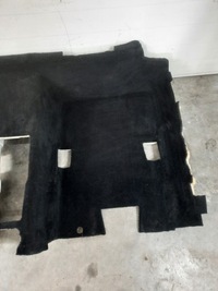 фото thumb №4, Mercedes w205 sedan обшивка пол задняя