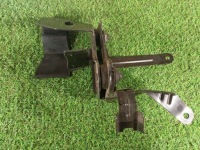 фото thumb №1, Кронштейн насоса abs mercedes ml w164 r2010