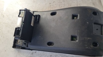 фото thumb №5, Панель рамка wodospad повітропровід volvo v50 30672565 європа