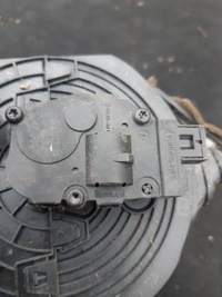 фото thumb №5, Решётка обдув jaguar xf 2009 rok