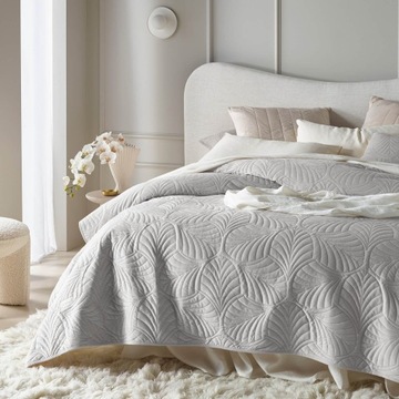 Стеганое бархатное покрывало на диван-кровать, 220x240 Feel, светло-серый