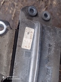 фото thumb №3, Подушка двигуна vw passat b6 3c0199555p