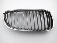 фото thumb №1, Bmw 3 e92 e93 coupe cabrio решітка радіатора решітка радіатора решітка радіатора r хром оригінальний номер