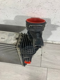 фото thumb №6, Интеркулер porsche macan 18- правый 95b.145.804.a