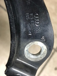 фото thumb №7, Петли крышки комплект audi a4 b6 kombi 8e9827299e