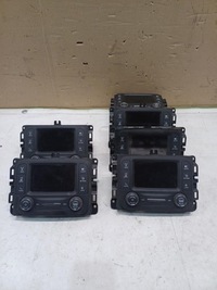 фото thumb №1, Экран дисплей монитор jeep renegade 07357365040