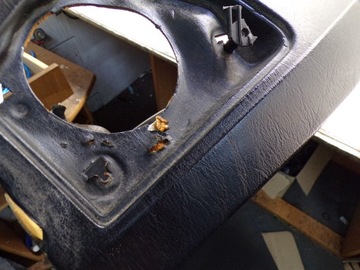 фото thumb №7, Панель роздавальна капот mercedes w201 190