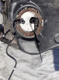 фото thumb №6, Audi a4 b7 бак топлива 4.2 бензин sedan 4x4