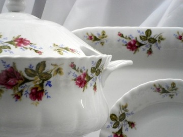 003 PÓŁMISEK 33 RÓŻA IWONA CHODZIEŻ porcelana