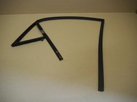 фото thumb №1, Молдинг прокладка скло правий задня hyundai i20 ii