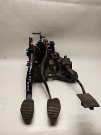 фото thumb №1, Педаль сцепления тормоза газа педали citroen c5 x7