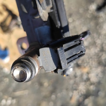 фото thumb №7, Форсунка форсунки планка audi a3 golf 4 bora leon i 1.4 16 bca 036133319aa