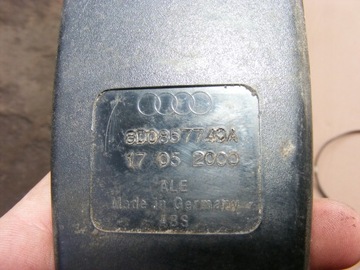 фото thumb №2, Audi a6 c5 застібка застібка ременів зад 8d0857740a