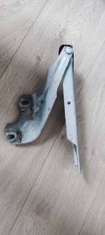 фото thumb №1, Audi a6 c7 петля капот правий 4g8823302e