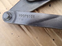 фото thumb №3, Петля капот правый левый discovery iv комплект