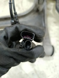 Подвеска передние правое maserati quattroporte vi 06701017550 бензиновый Доставка, фото thumb