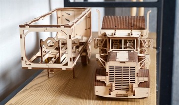 Трактор ВМ-03 механический 3D пазл UGears
