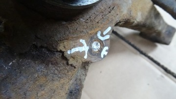 фото thumb №9, Frontera b рестайлінг 5d 2.2d поворотна опора правий перед