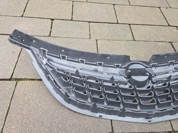 фото thumb №11, Opel zafira c tourer решітка передня хром 13300698 12-2016