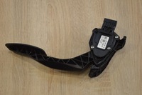 фото thumb №1, Педаль газа потенциометр chevrolet orlando 2.0 vcdi