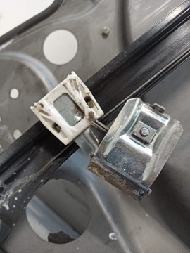 фото thumb №11, Mercedes b w245 подъемник стекла левый перед a1697202979