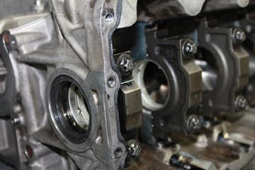BMW F30 F32 F07 F10 F01 F15 F25 - 3.0D N57D30A N57 258KM ПОДЪЕМ БЛОКА ДВИГАТЕЛЯ