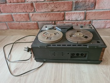 Видеомагнитофон UNITRA GRUNDIG ZK 140 T