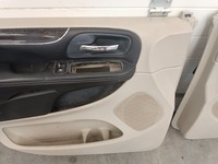 фото thumb №6, Chrysler town country обшивка дверь перед обивка