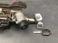 фото thumb №1, Vw polo 9n 6q 02- замок зажигания ключ вкладка ручка дверь комплект la7w